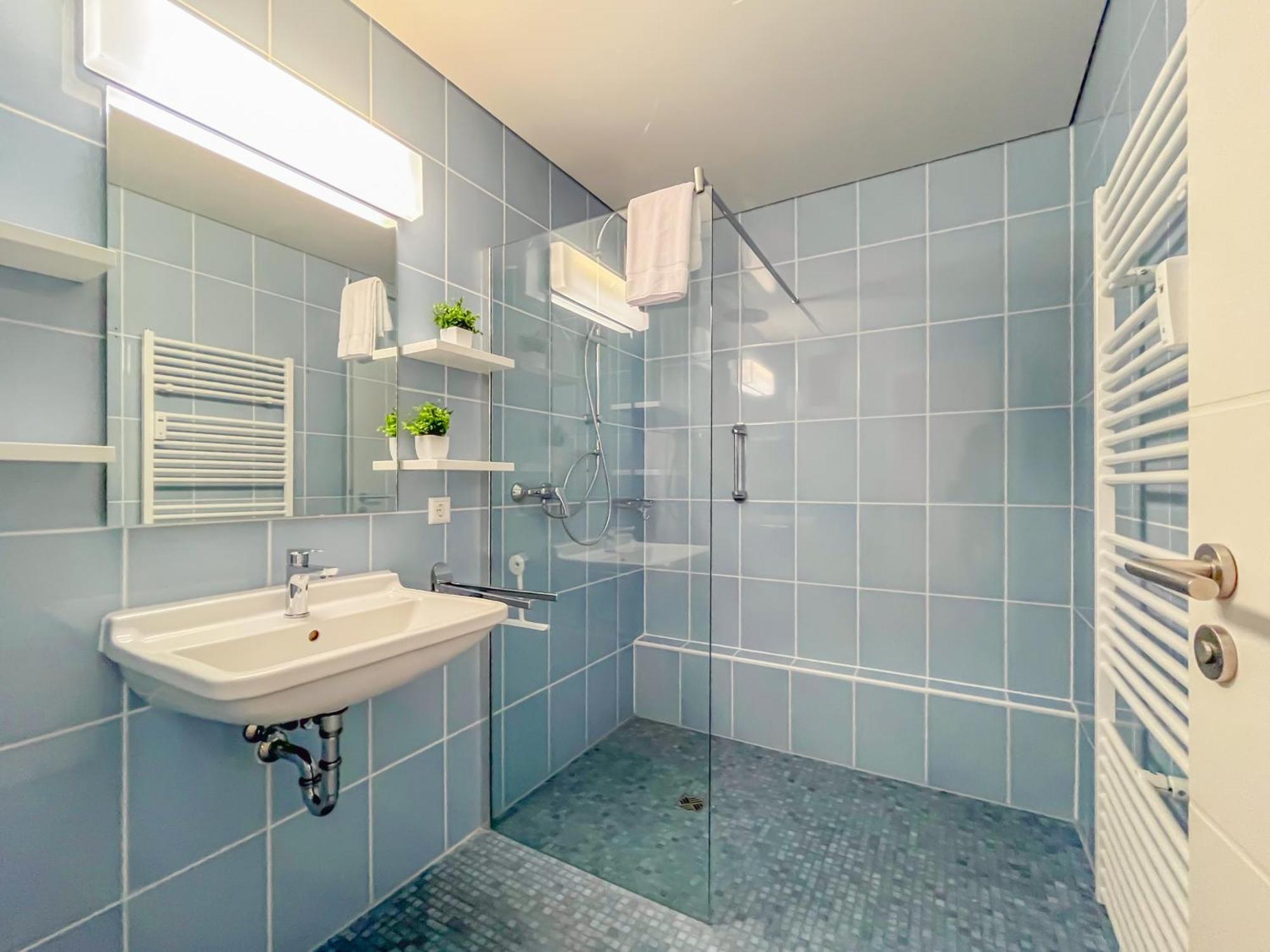 Rosenberg-Suites - Zentral, Stellplatz, Grosse Terasse, Business & Privat Heilbronn Esterno foto