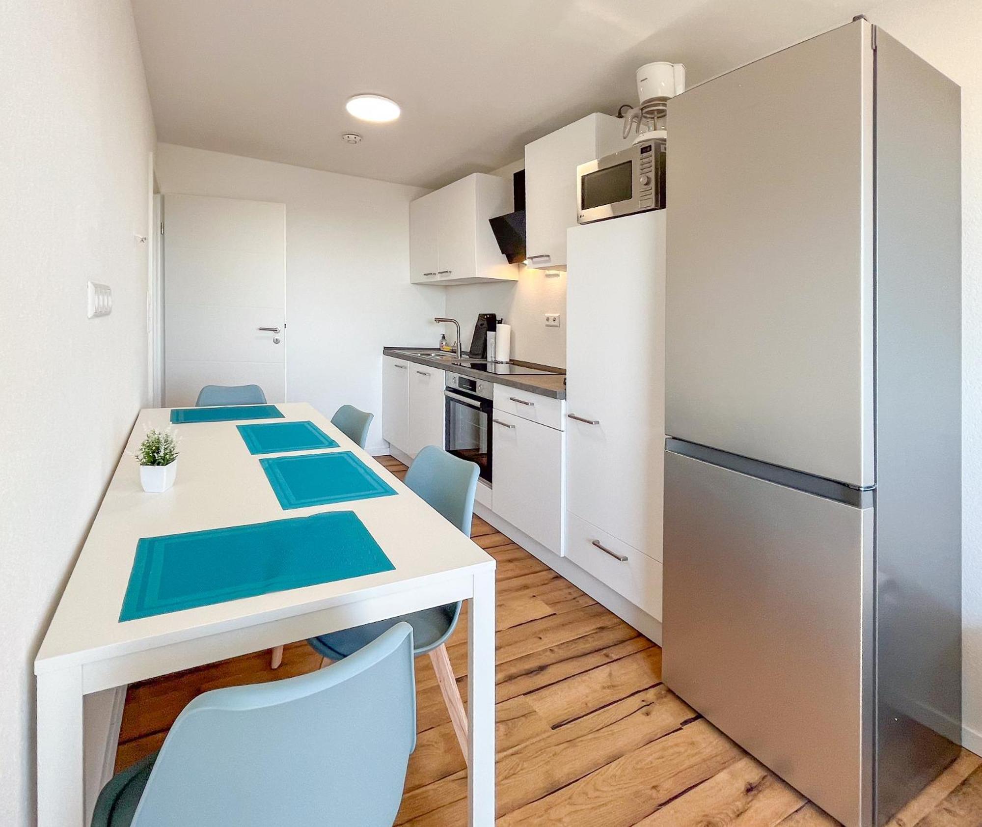 Rosenberg-Suites - Zentral, Stellplatz, Grosse Terasse, Business & Privat Heilbronn Esterno foto