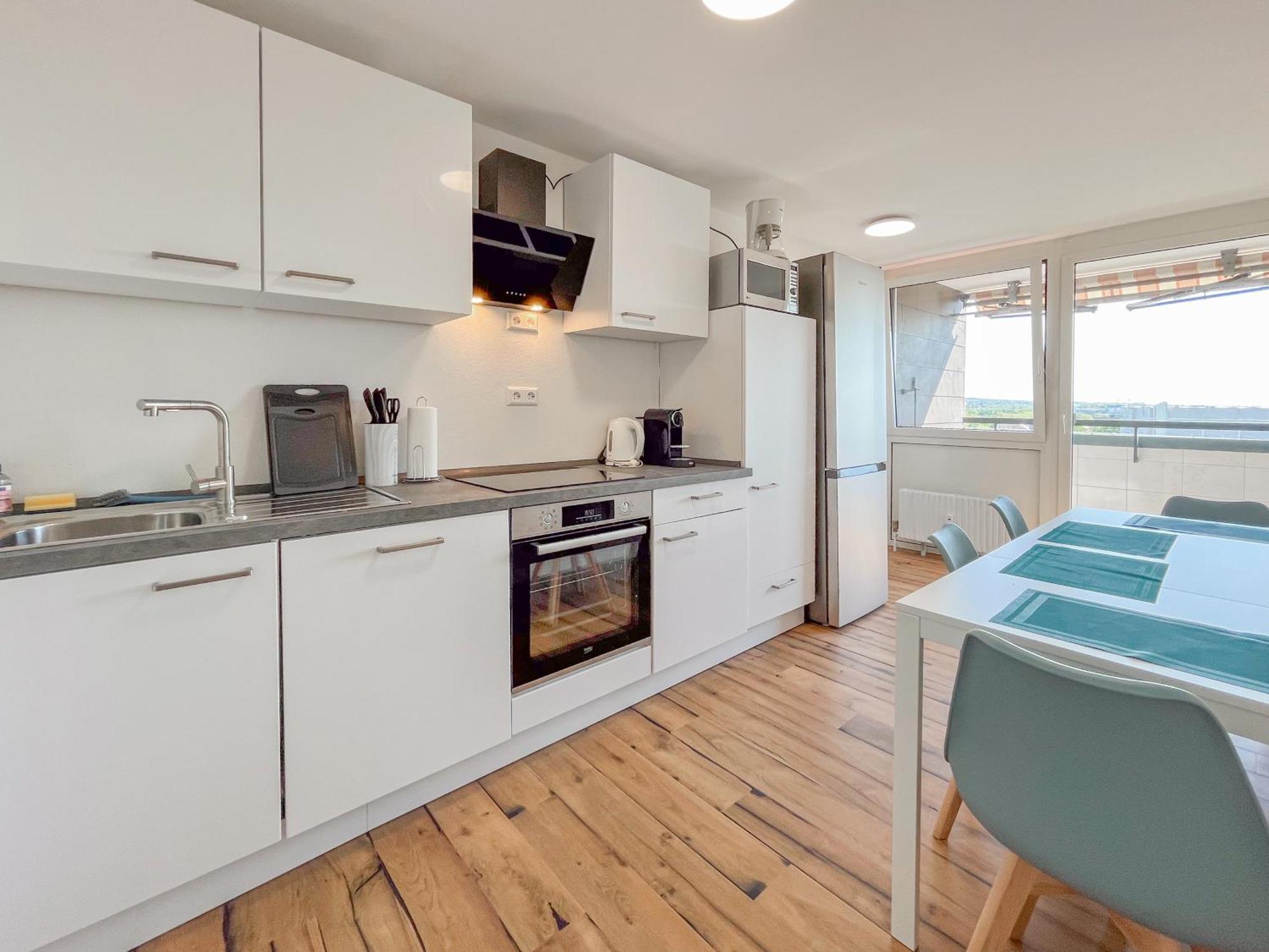 Rosenberg-Suites - Zentral, Stellplatz, Grosse Terasse, Business & Privat Heilbronn Esterno foto